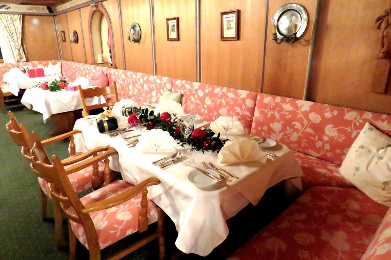 Hotel Hirlanda Zürs エクステリア 写真